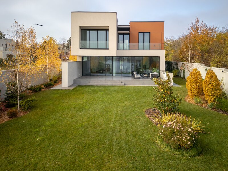 Sector 1 Smart-Home nZEB spectaculoasa Bucuresti  cu deschidere lac - teren 2000mp